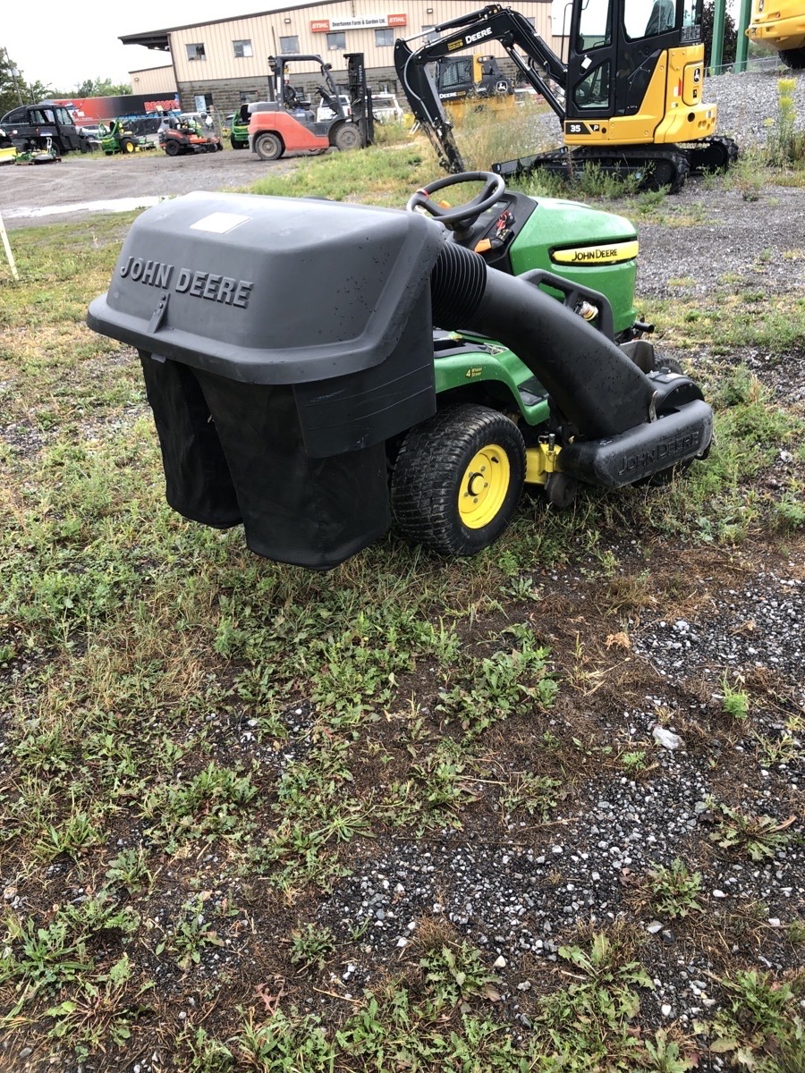2013 John Deere X324 Image 6