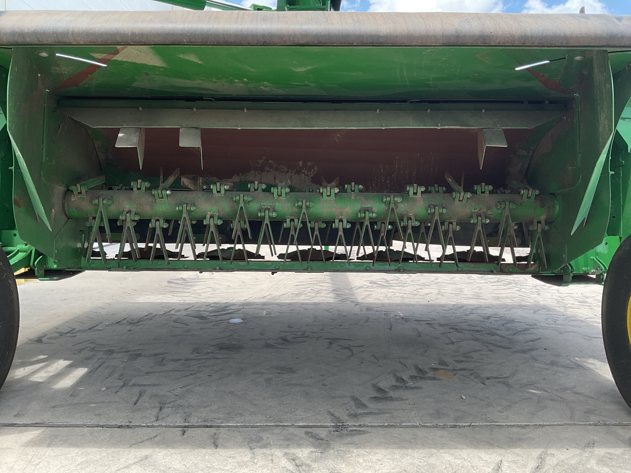 2023 John Deere C350 Image 10