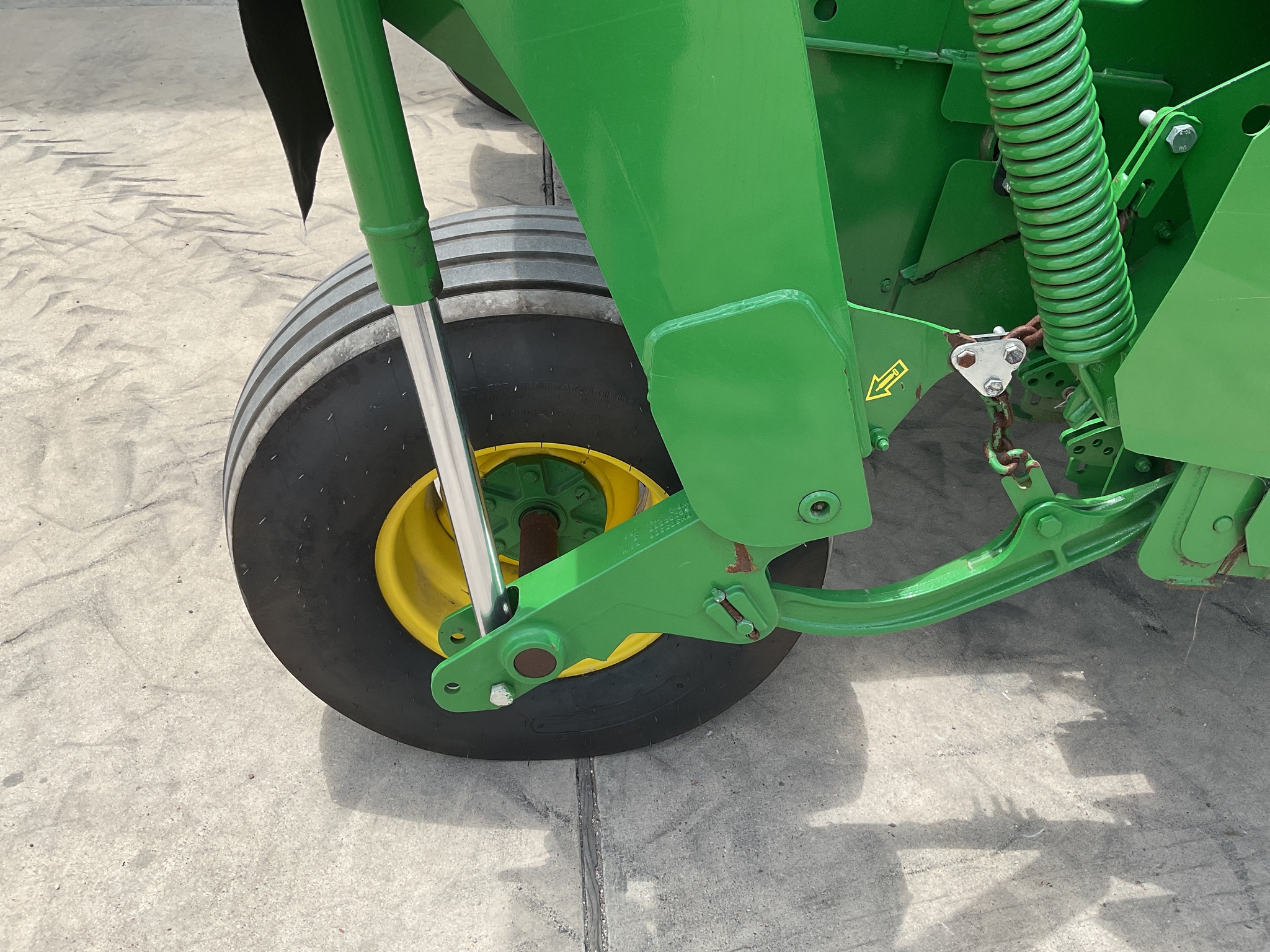 2023 John Deere C350 Image 20