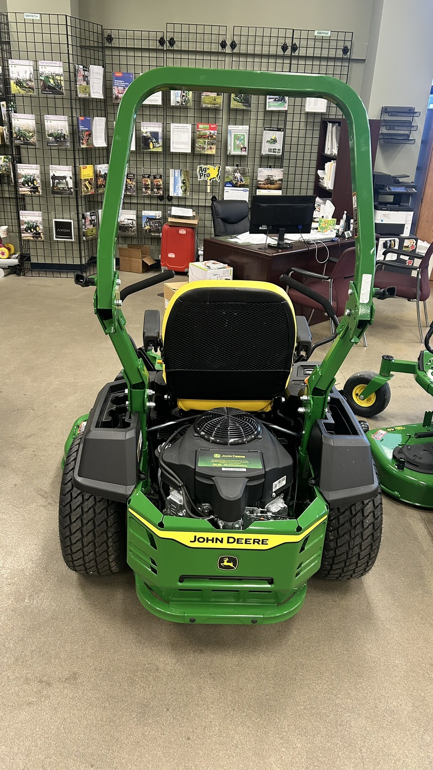 2025 John Deere Z530M Image 3