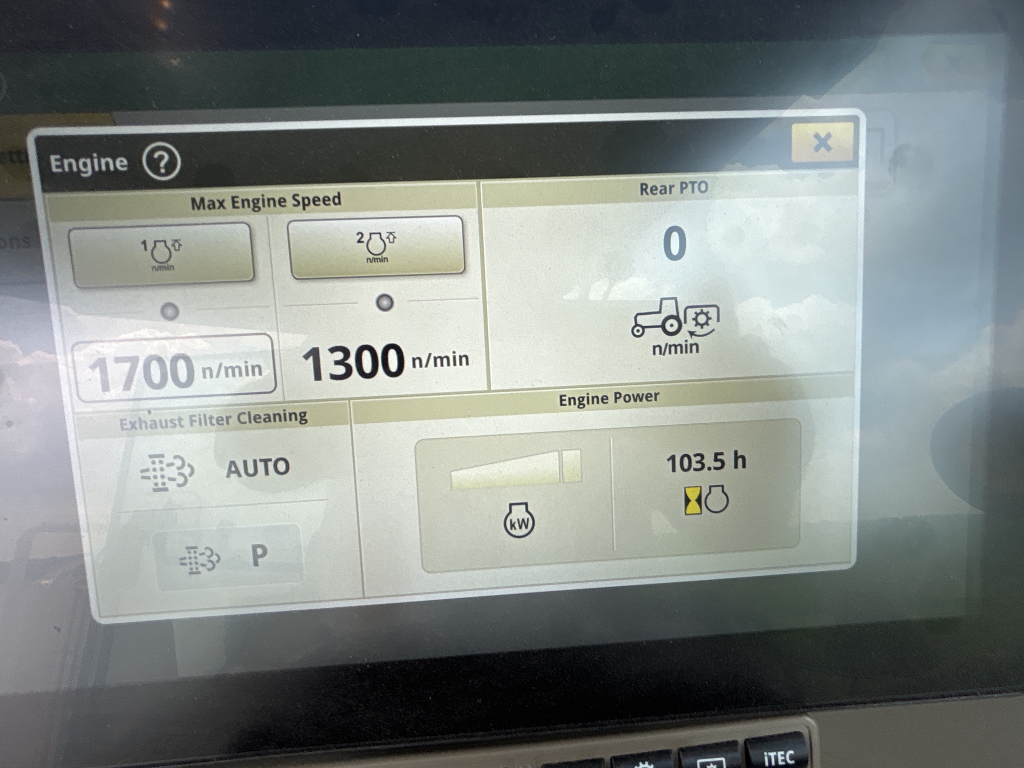 Used 2025 John Deere 8R 340 Row Crop Tractors at Koenig Equipment in Urbana, OH - PhotoXL10