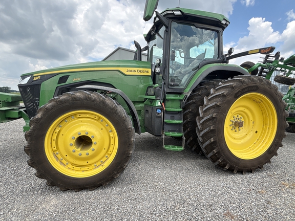 Used 2025 John Deere 8R 340 Row Crop Tractors at Koenig Equipment in Urbana, OH - Photo3