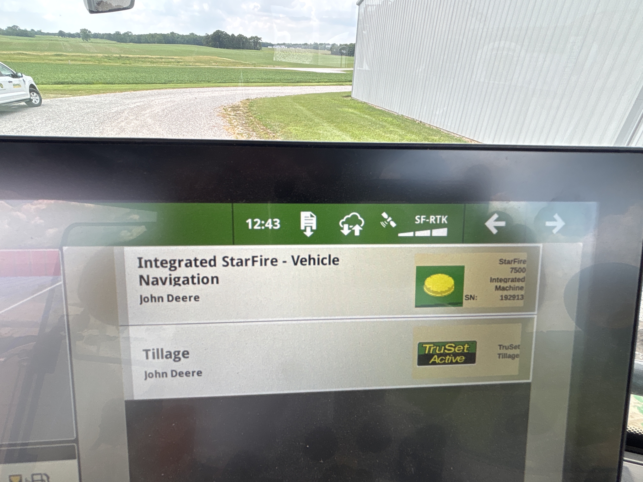 Used 2025 John Deere 8R 340 Row Crop Tractors at Koenig Equipment in Urbana, OH - PhotoXL9