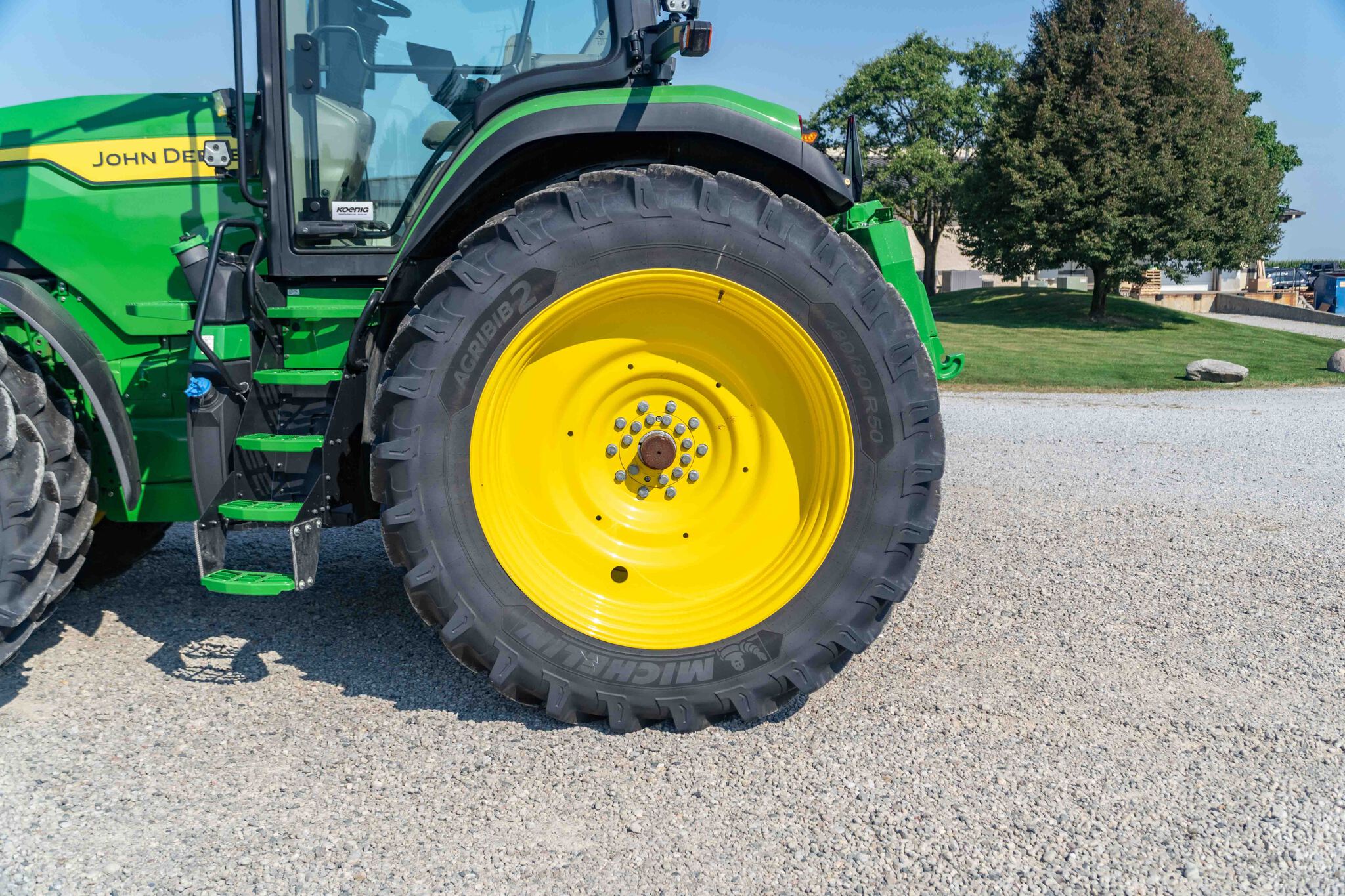 Used 2025 John Deere 8R 340 Row Crop Tractors at Koenig Equipment in Urbana, OH - PhotoXL9