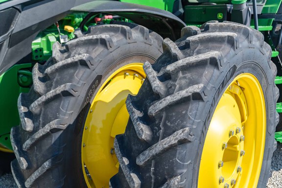 Used 2025 John Deere 8R 340 Row Crop Tractors at Koenig Equipment in Urbana, OH - Photo12
