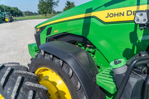 Used 2025 John Deere 8R 340 Row Crop Tractors at Koenig Equipment in Urbana, OH - Photo21