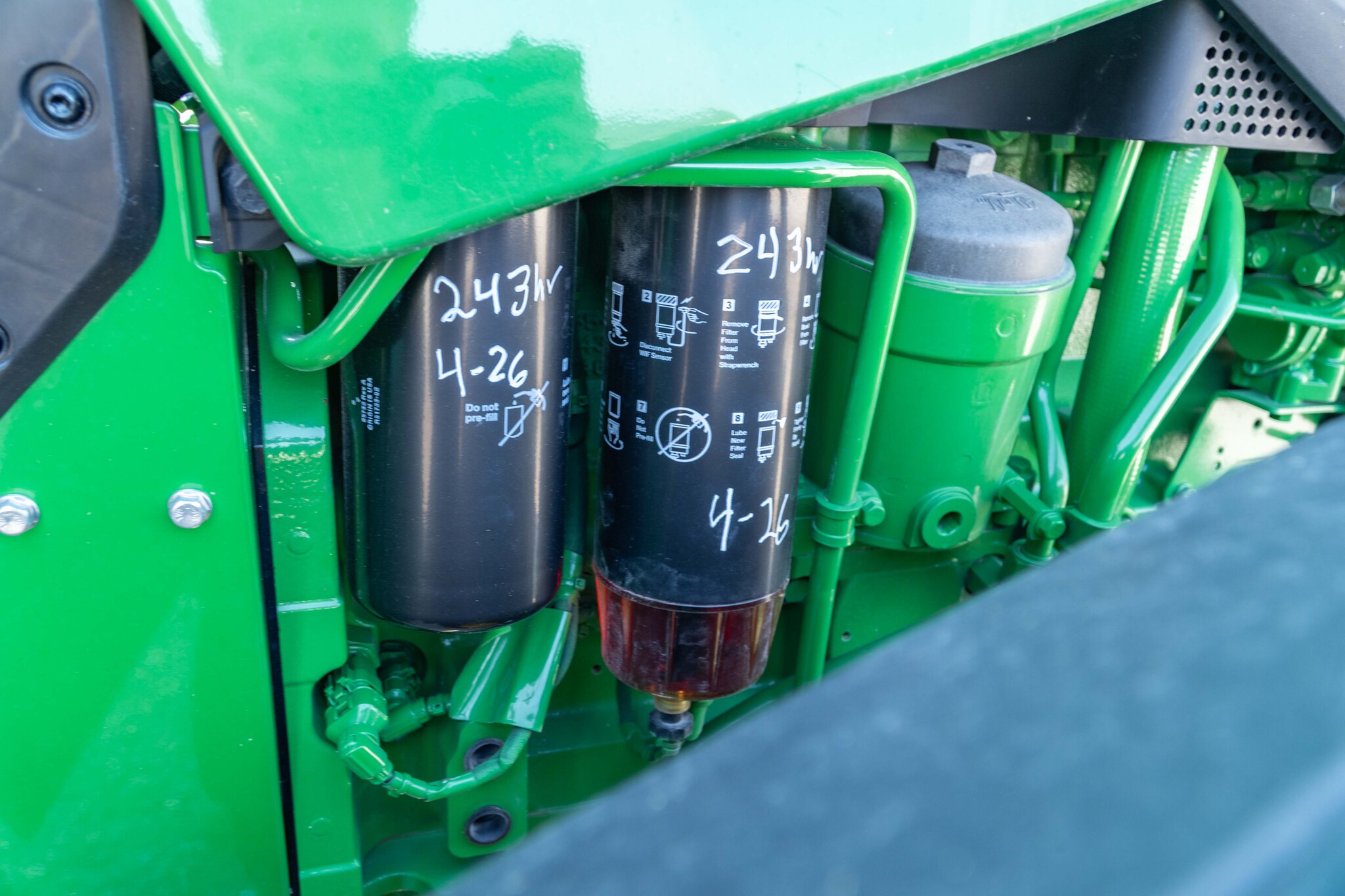 Used 2025 John Deere 8R 340 Row Crop Tractors at Koenig Equipment in Urbana, OH - PhotoXL26