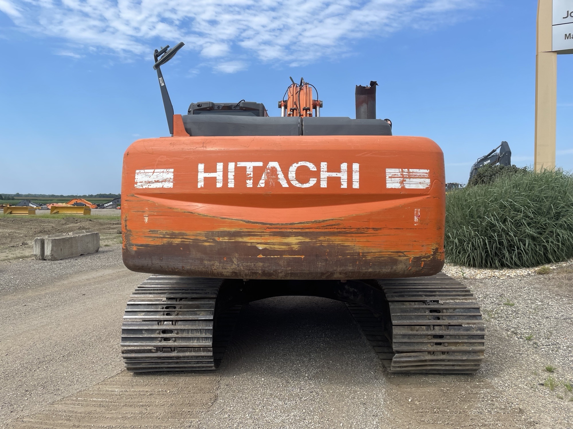 2014 Hitachi ZX210LC-5 Image 7