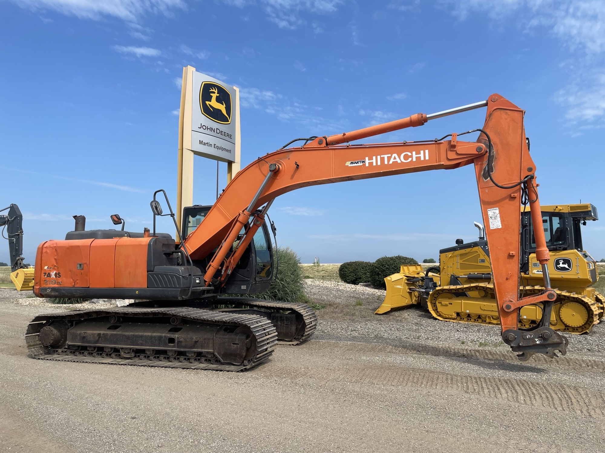 2014 Hitachi ZX210LC-5 Image 2