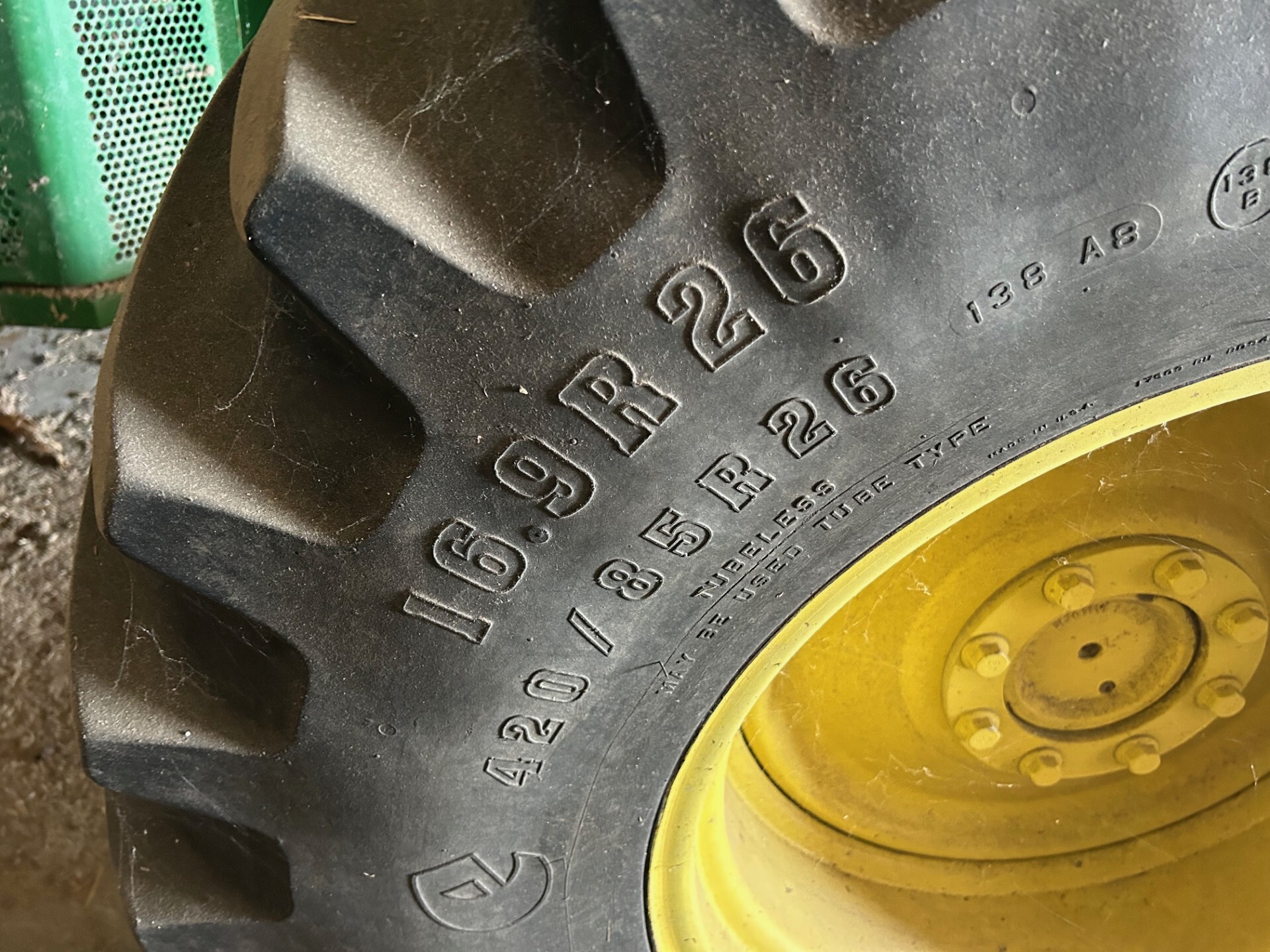 2004 John Deere 9560 STS Image 2