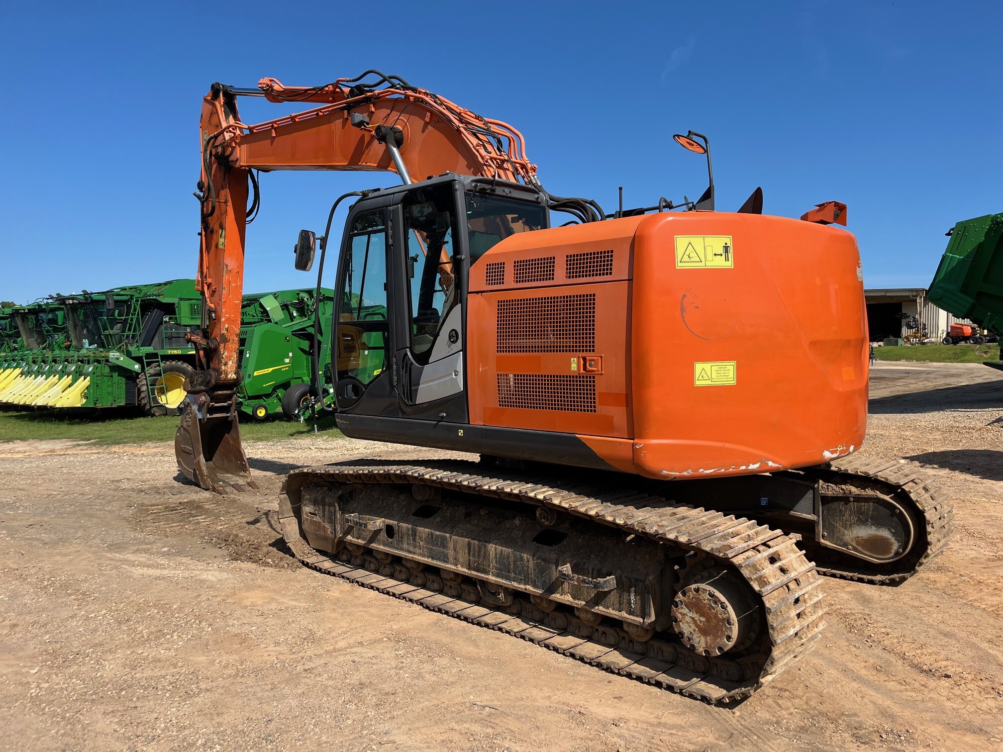 2014 Hitachi ZX225US LC-5B Image 2