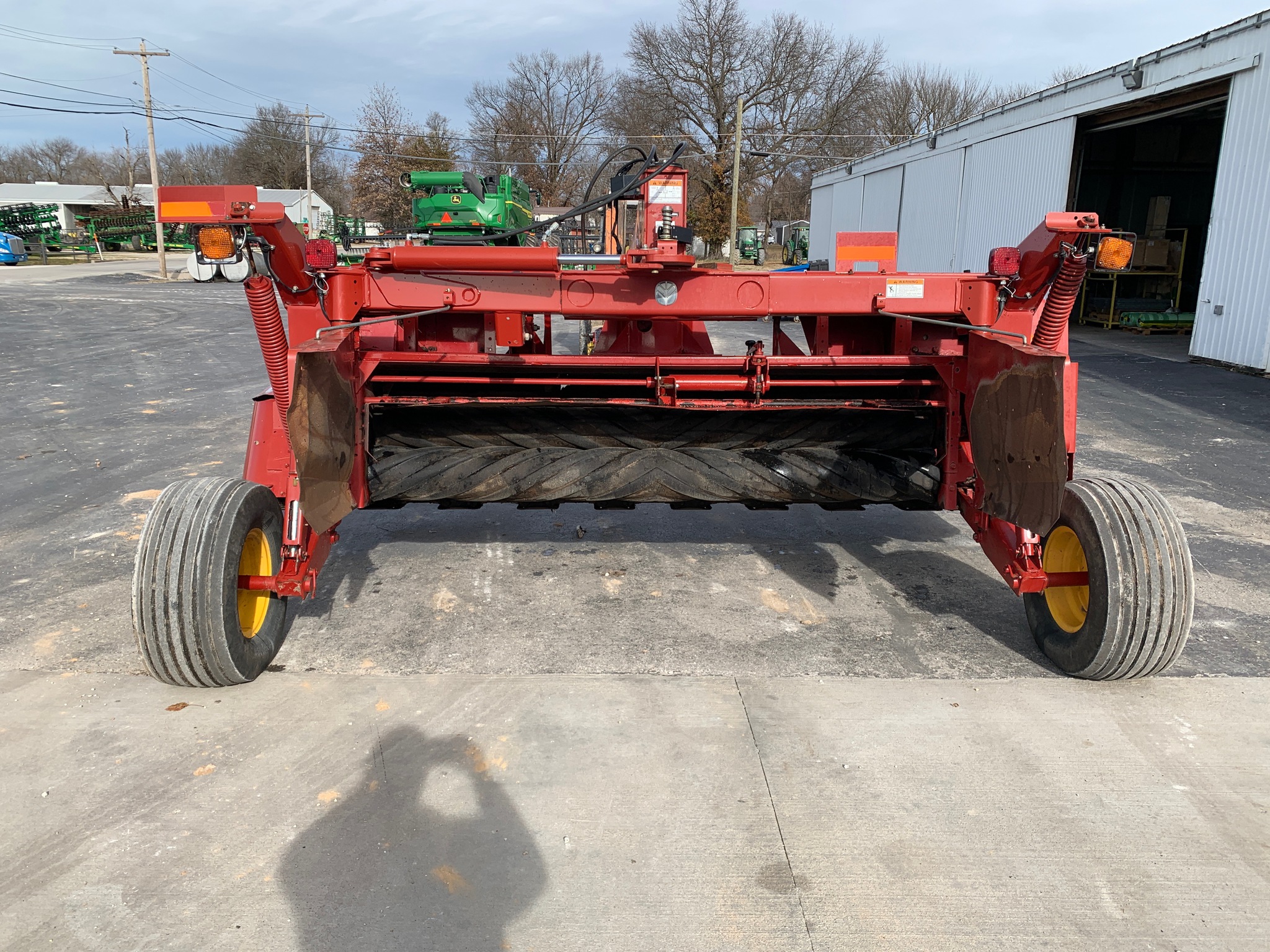  2011 New Holland H7450 at Heritage Tractor in Lamar, MO