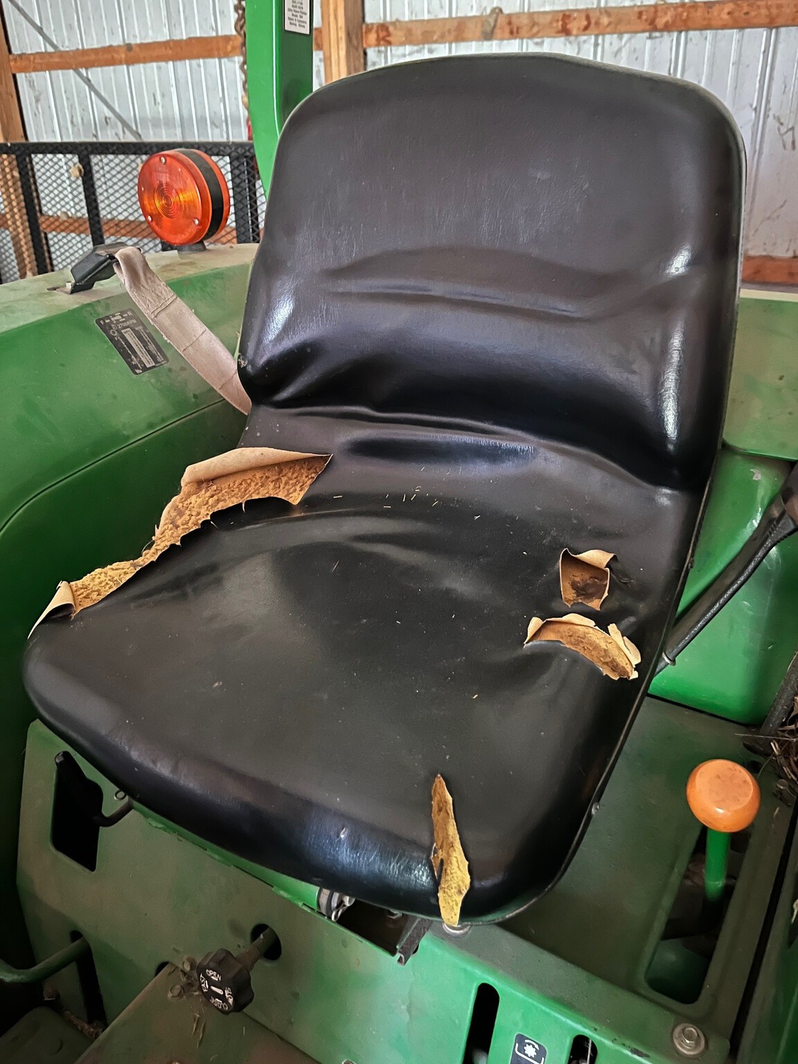 2006 John Deere 990 Image 4