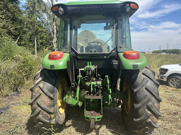 2015 John Deere 5100E Photo 5