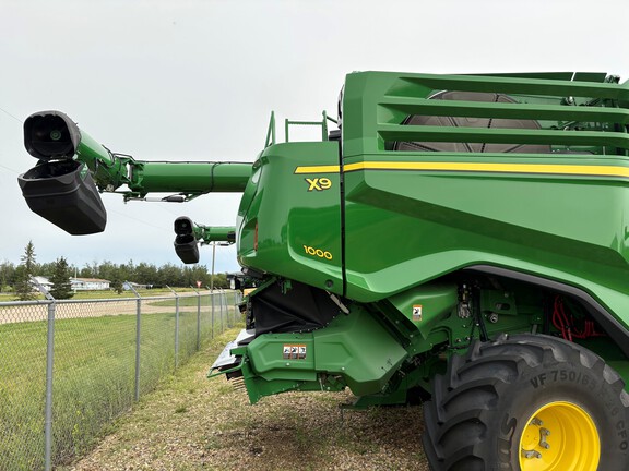 Used 2024 John Deere X9 1000 Combines at Horizon Ag & Turf in Falher, AB - Photo6