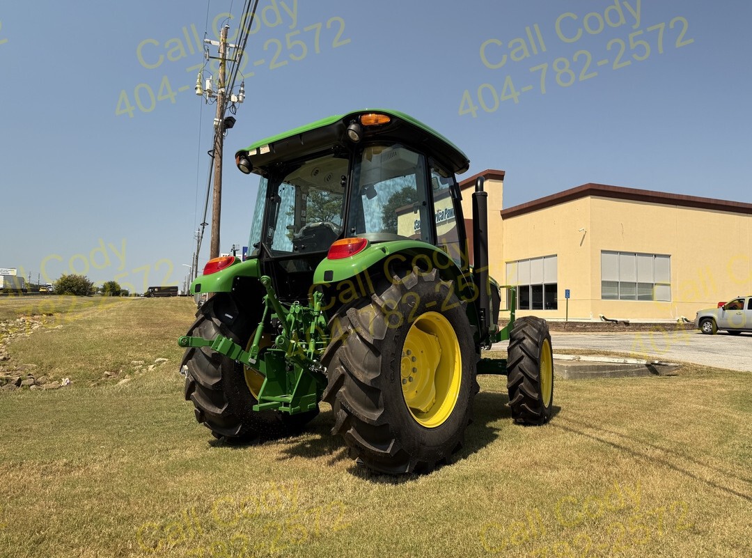 2025 John Deere 5060E Image 5