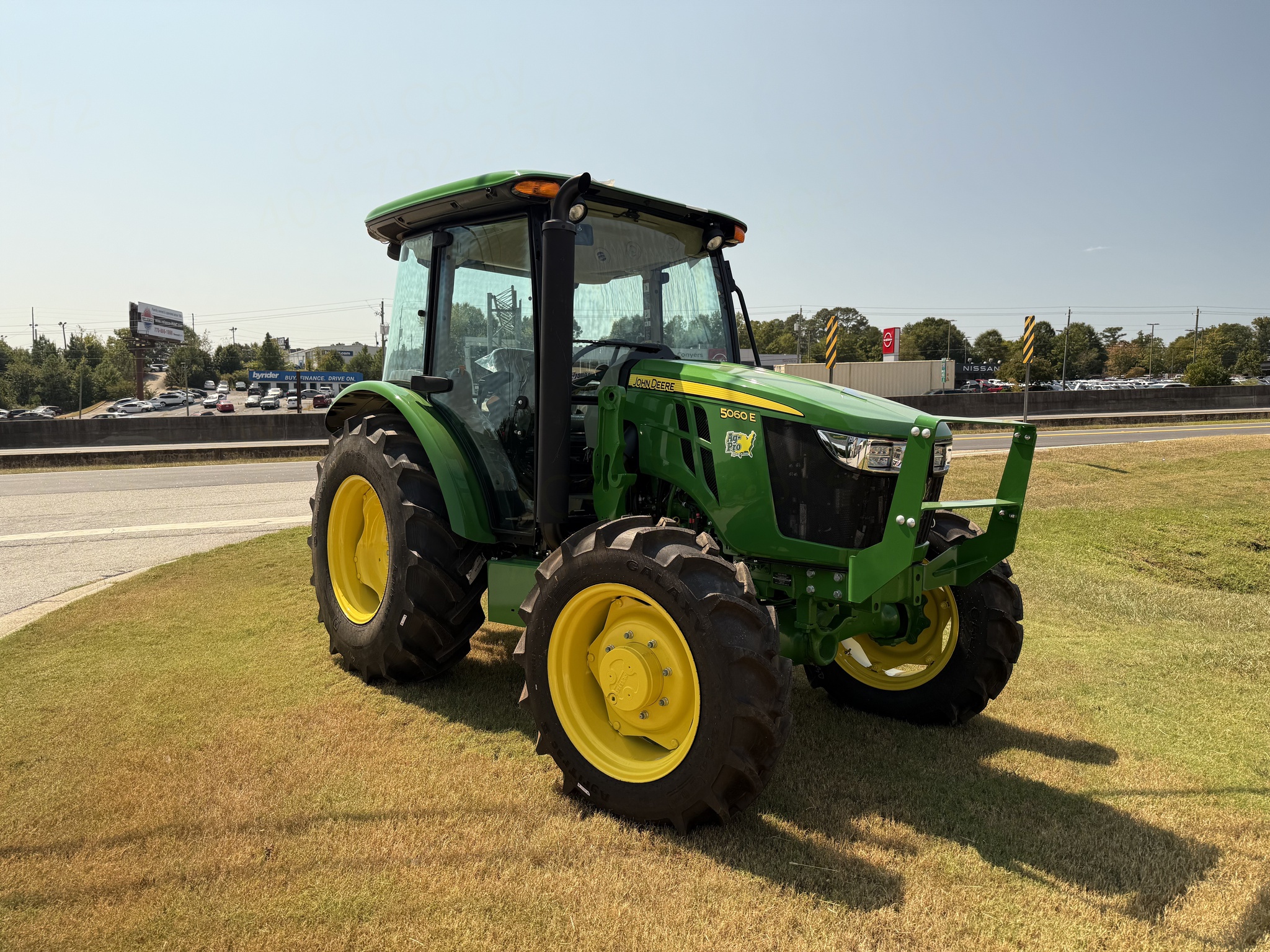 2025 John Deere 5060E Image 10