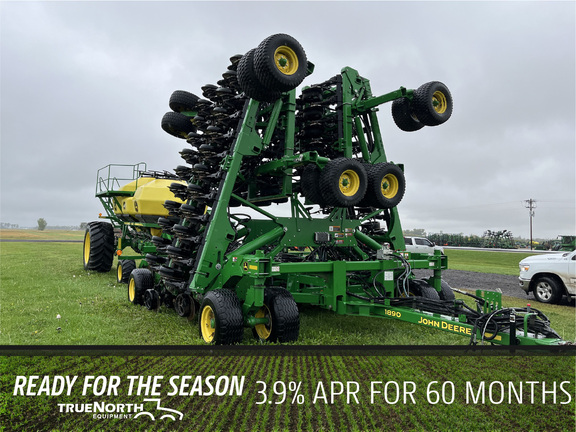 2021 John Deere 1890