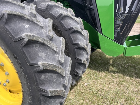 2024 John Deere 8R 410 - Photo14