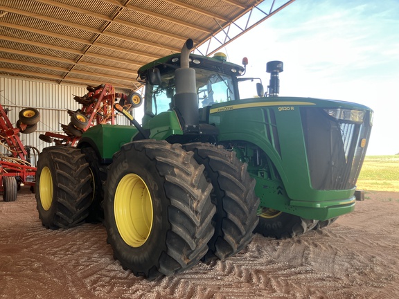 John Deere 9520R image 24