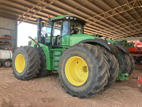 John Deere 9520R image 23