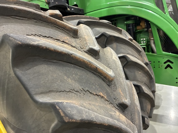 John Deere 9520R image 11