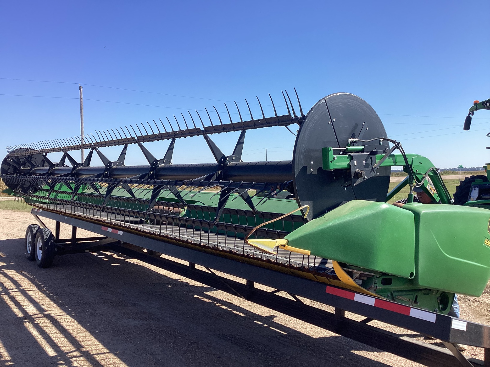 2014 John Deere 635FD Image 2
