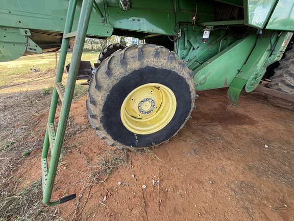 Photo of 1994 John Deere 9600