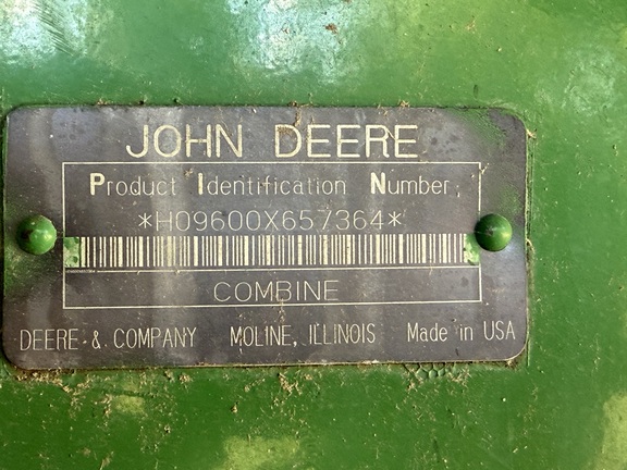 Photo of 1994 John Deere 9600