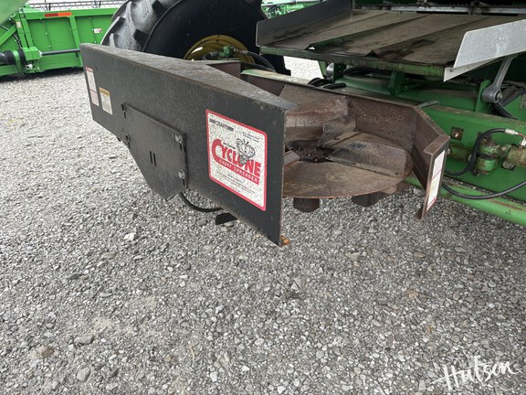 Photo of 1994 John Deere 9600