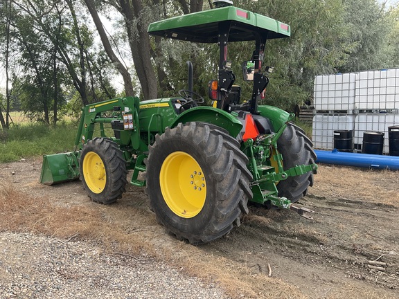 2018 John Deere 5055E