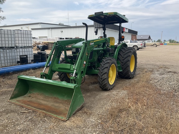 Photo of 2018 John Deere 5055E