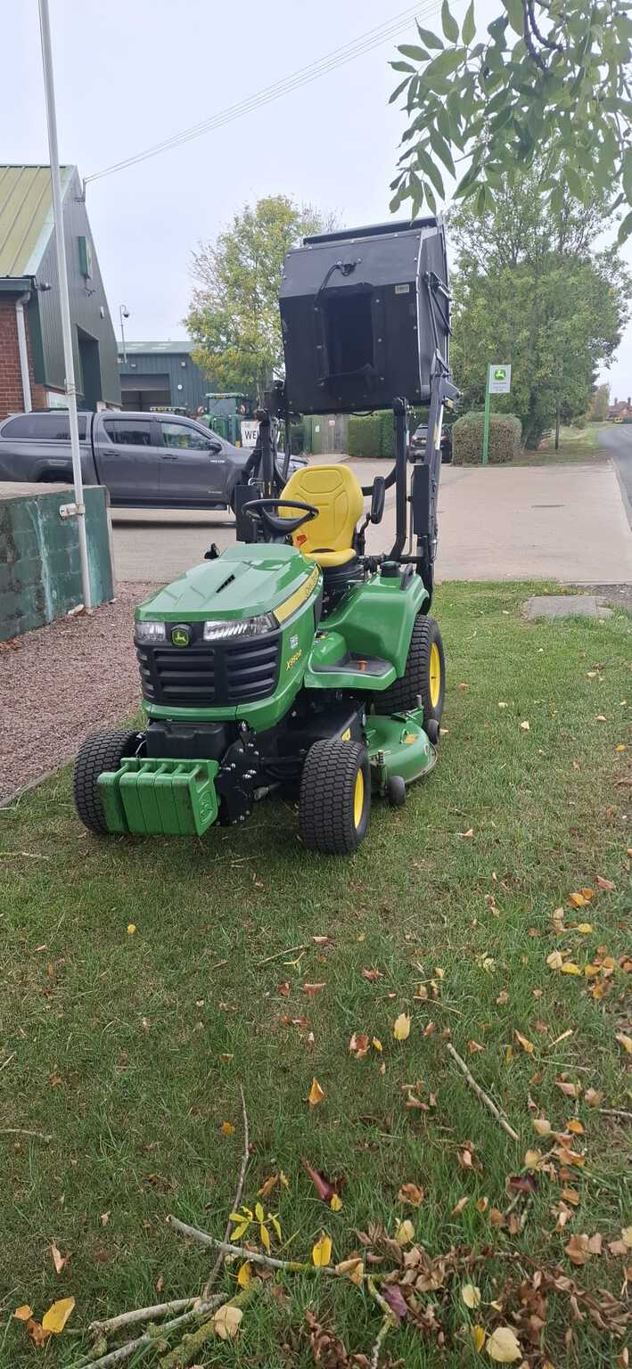 2020 John Deere x950
