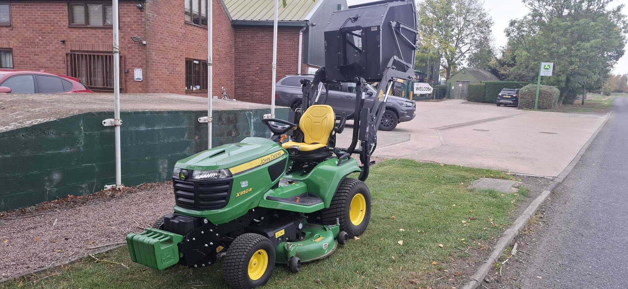 2020 John Deere x950
