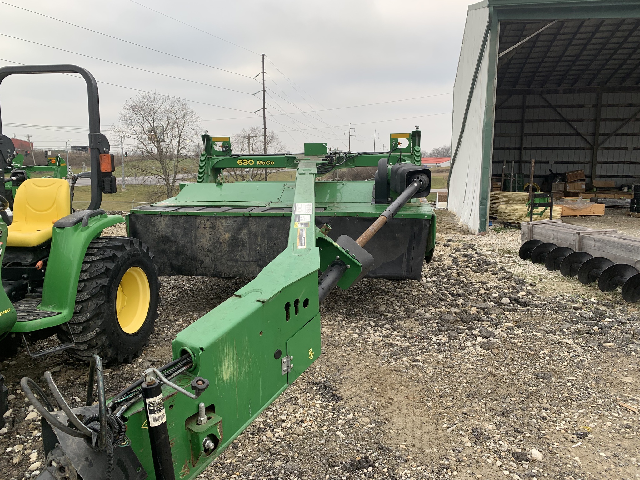 2019 John Deere 630 Image 1