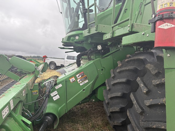 Photo of 2022 John Deere S780