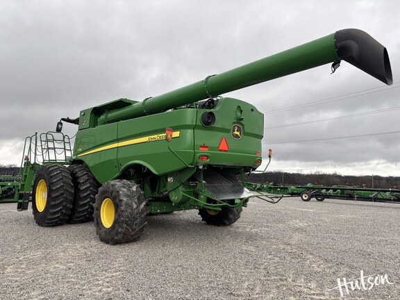 Photo of 2022 John Deere S780
