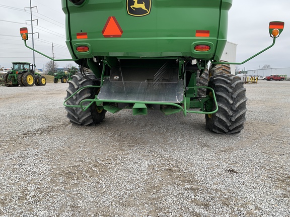Photo of 2022 John Deere S780