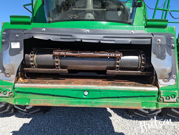 Photo of 2022 John Deere S780