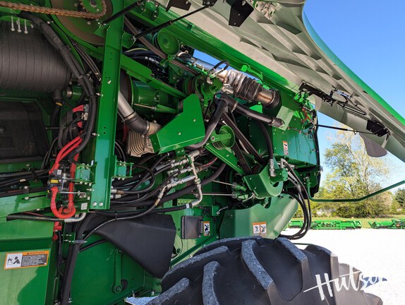 Photo of 2022 John Deere S780