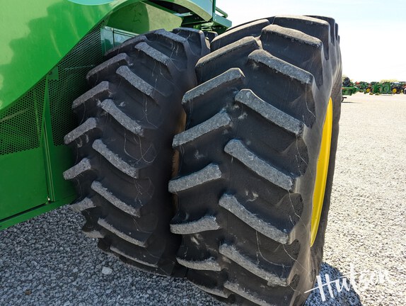 Photo of 2022 John Deere S780