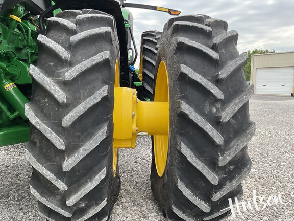 Photo of 2024 John Deere 8R 280