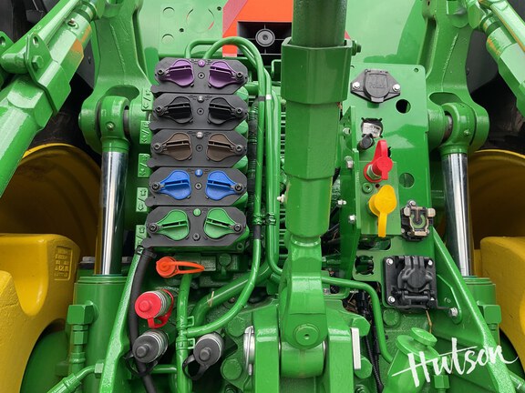Photo of 2024 John Deere 8R 280