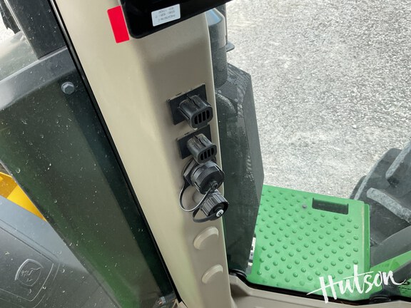 Photo of 2024 John Deere 8R 280