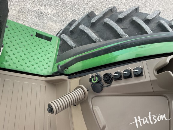 Photo of 2024 John Deere 8R 280