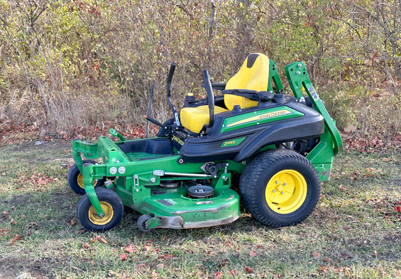 2020 John-Deere Z915E
