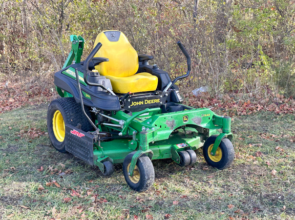 2020 John-Deere Z915E