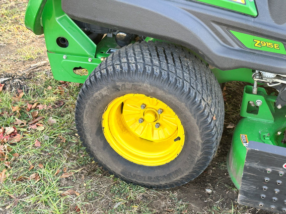 2020 John-Deere Z915E