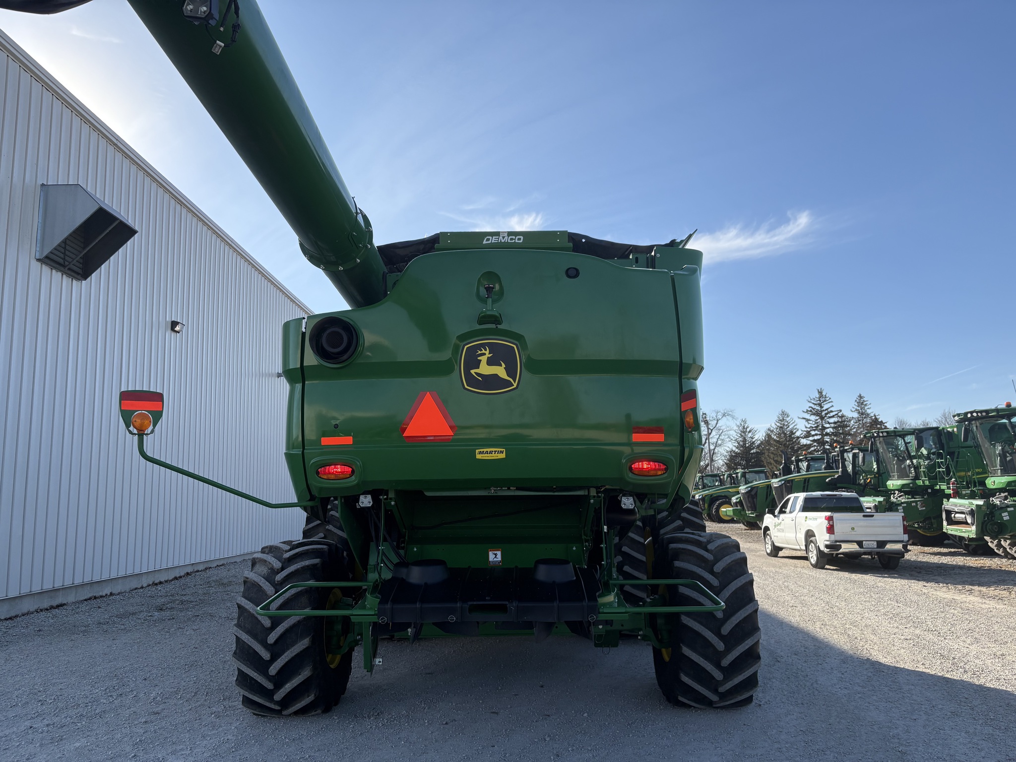  2022 John Deere S780 at Heritage Tractor in Kewanee, IL