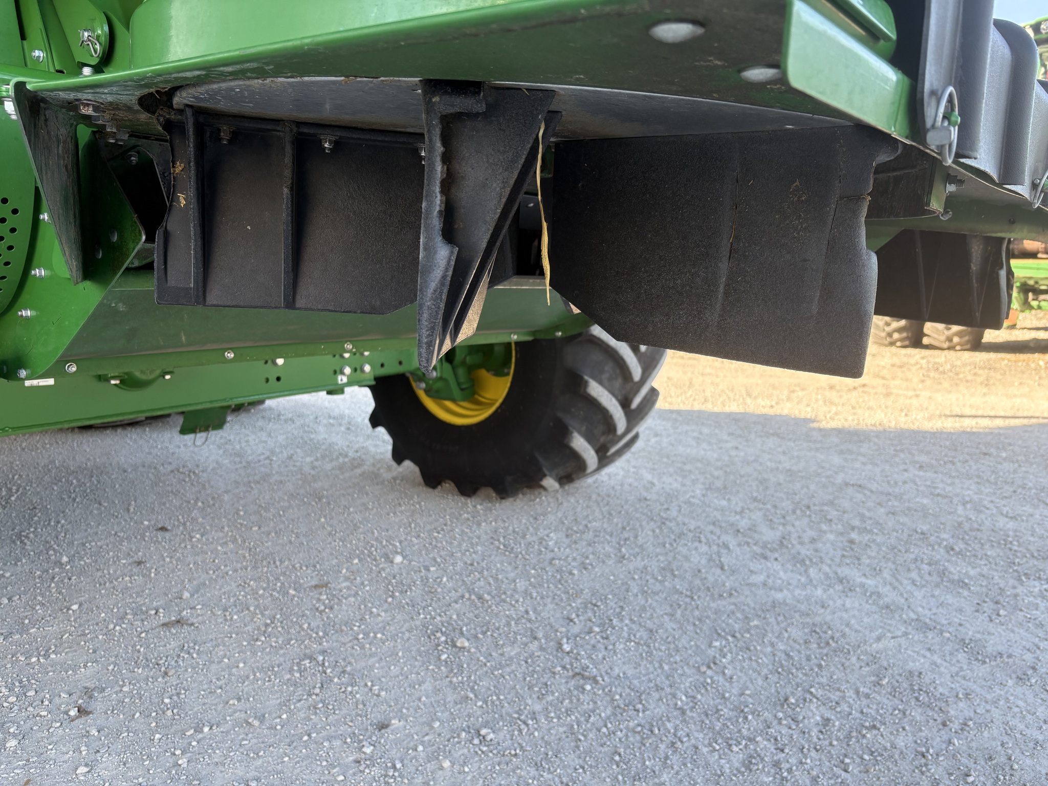 2022 John Deere S780 at Heritage Tractor in Kewanee, IL